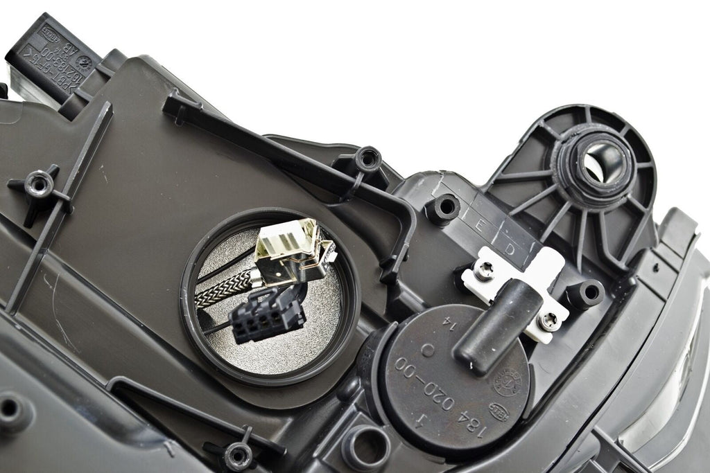 Hella Headlight Assembly for 15-16 A3 010740351