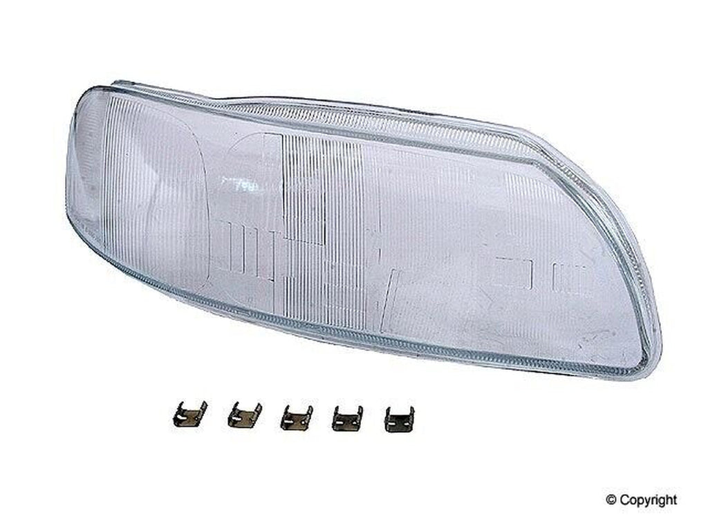 URO Headlight Lens for V70, XC70 8693564LENS