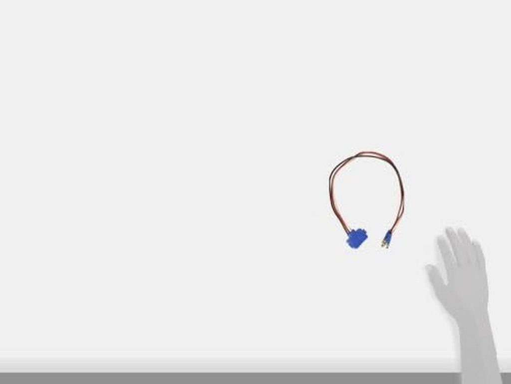 66811 18" Long Stop Tail Turn Three-Wire 90º Plug-In Pigtails for Female Pin Lights