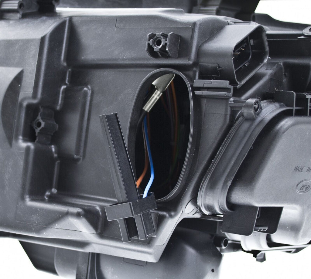 Hella Headlight Assembly for BMW 354688061