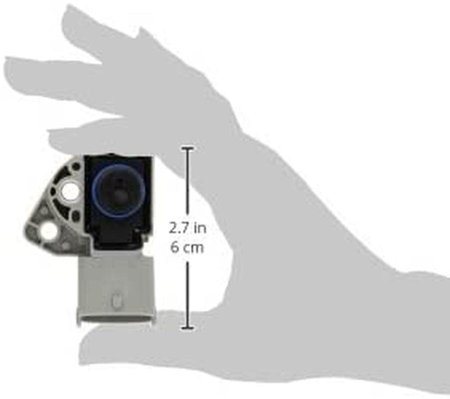 Automotive 0261230110 Original Equipment Fuel Pressure Sensor for Select Volvo: 2001-09 S60, 2004-10 S80, 2001-07 V70, 2003-10 XC70, 2003-11 XC90