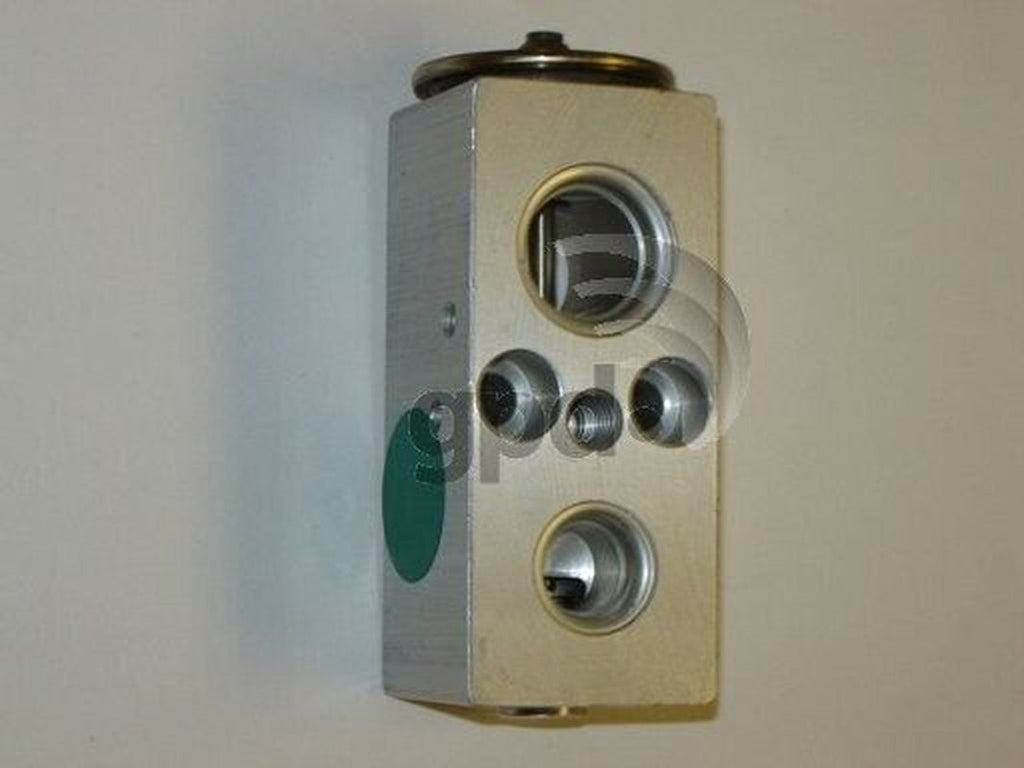 Global Parts A/C Expansion Valve for 1998-2000 Dodge Durango 3411401