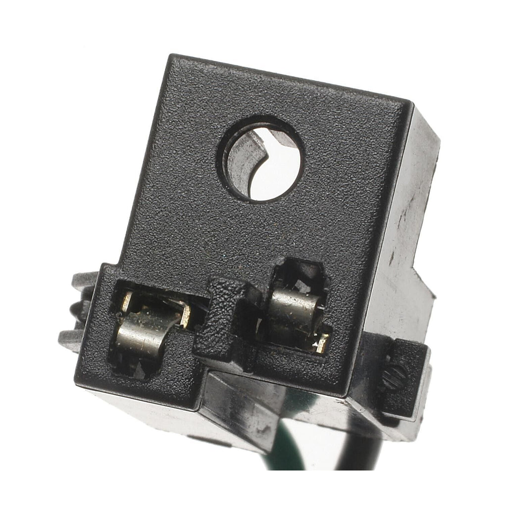 Headlight Connector for Firebird, Metro, Alero, Century, Catera+More S-540