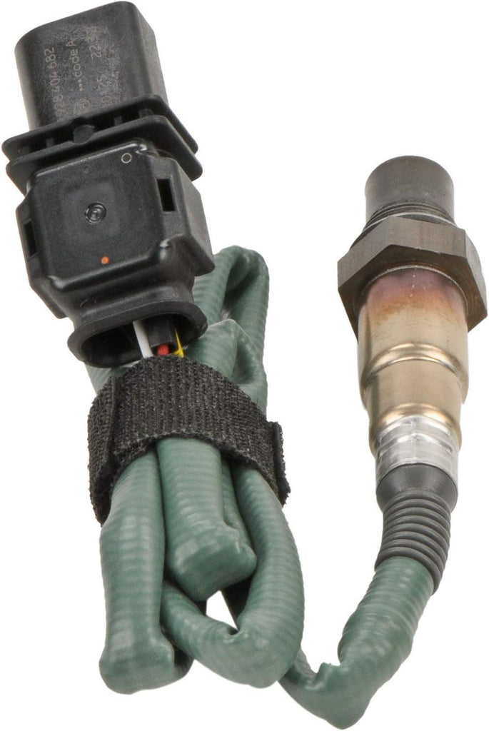 Automotive 17019 OE Wideband Oxygen Sensor - Compatible with Select Dodge Sprinter; Mercedes-Benz CLK350, CLK550, CLK63, CLS63, CL63, C230, C280, C350, E280, E300, E350, E550, E63, ML450, SLS, SL63, S63