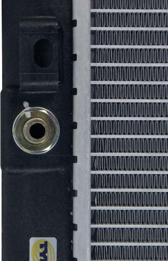 2677 Radiator Compatible with 2003-2009 Chrysler Pt Cruiser