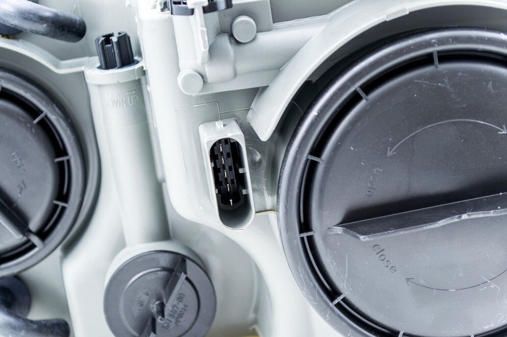 Hella Headlight Assembly for Mercedes-Benz 007988361