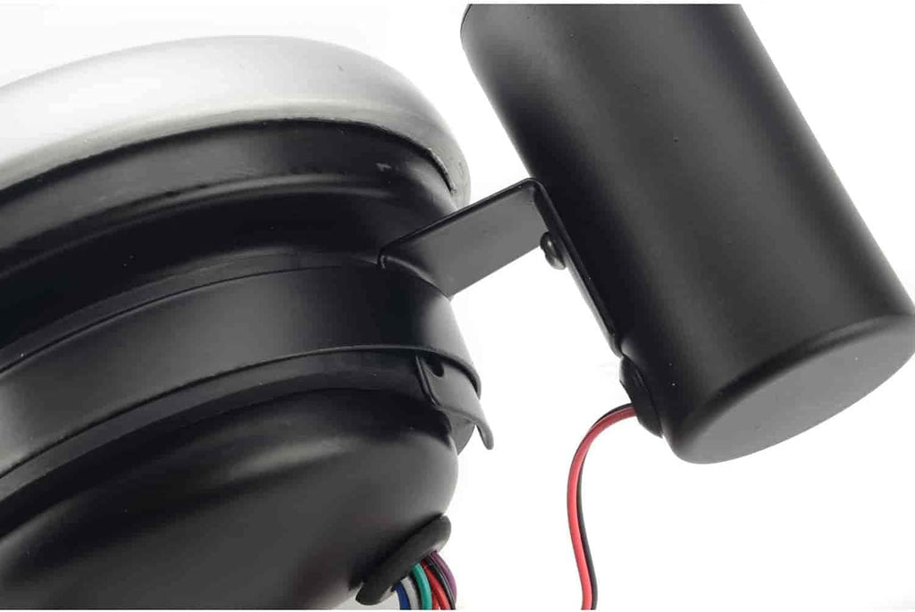 5” Tachometer | Black Face with Silver Bezel | 0-10,000 RPM Range | Super-Bright LED Shift Light | One-Touch Peak RPM Recall | Mounting Bracket Included