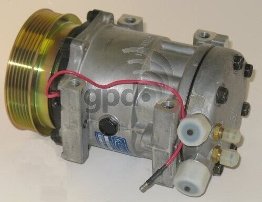 Global Parts A/C Compressor for B2200, B2600, Mustang 7511561