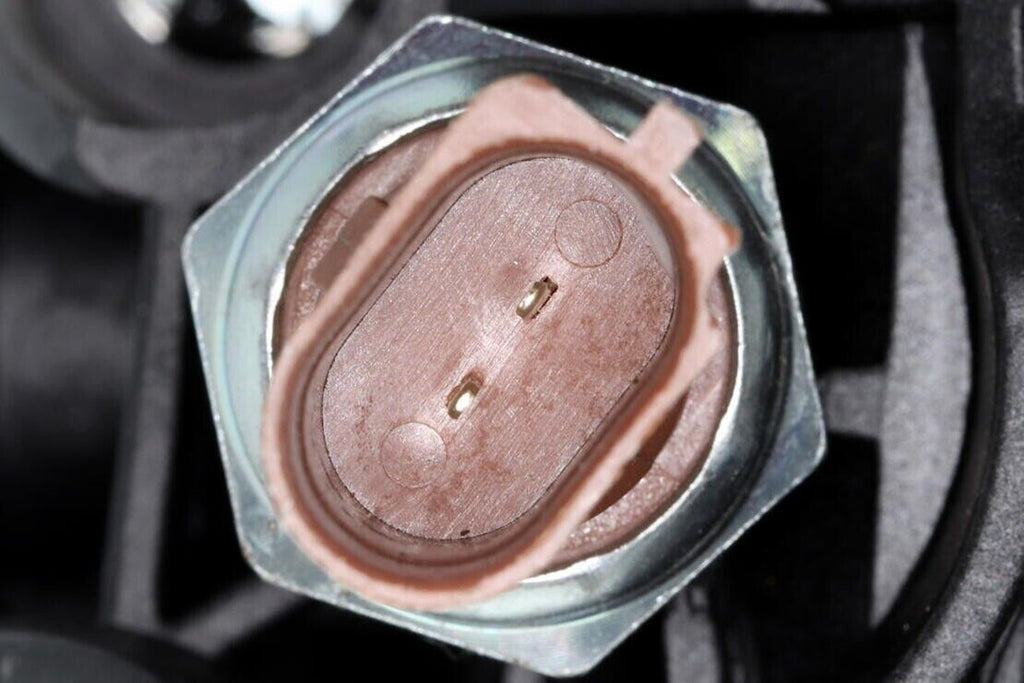 Engine Oil Cooler for A3, Beetle, Golf, Golf Sportwagen, Jetta+More V15-60-6064