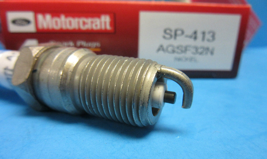 Set of 8 Spark Plugs Genuine FORD MOTORCRAFT SP413 OEM # AGSF32N V8 Nickle