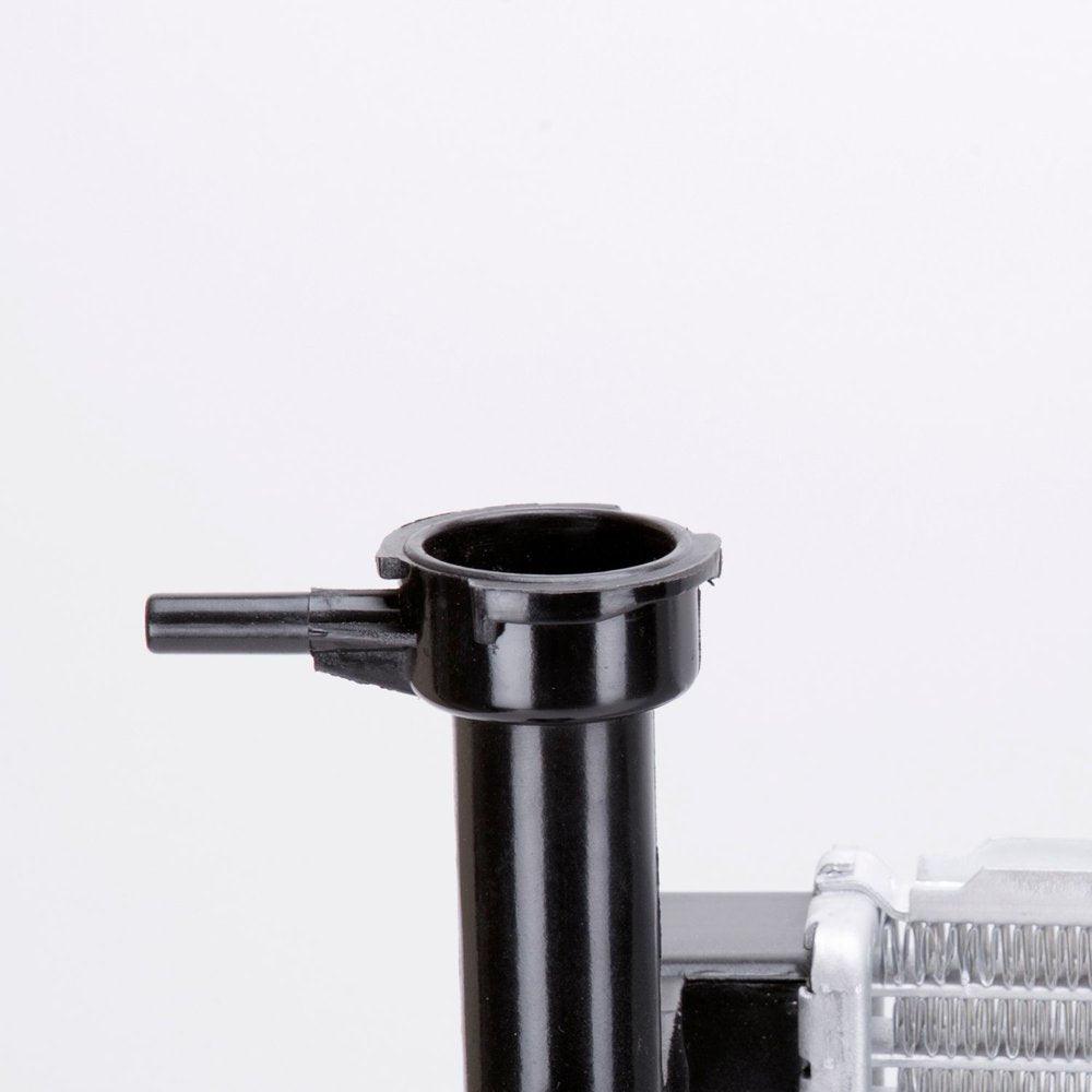 13070 Plastic/Aluminum Radiator for 2005-2009 Hyundai Tucson HY3010152