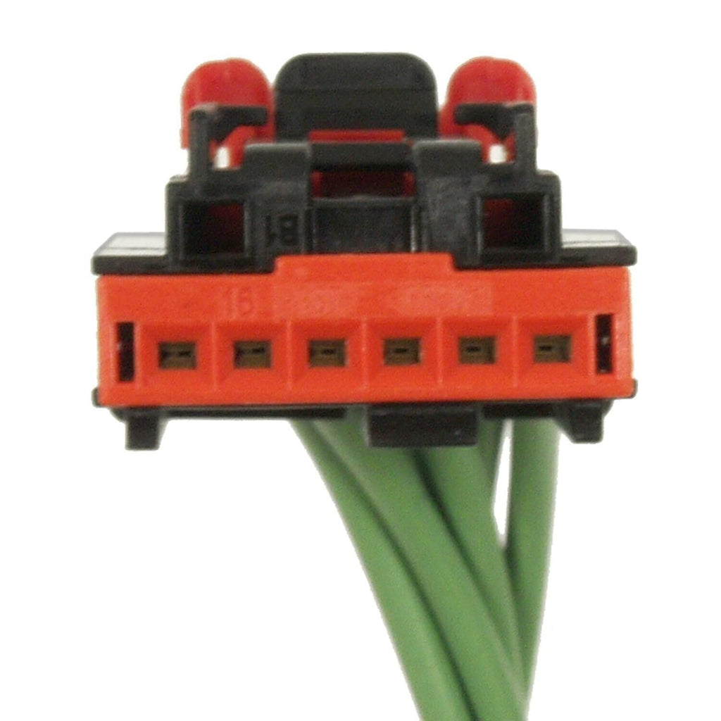 Idle Air Control Valve Connector for Edge, Fiesta, Fusion, Taurus+More S-1795