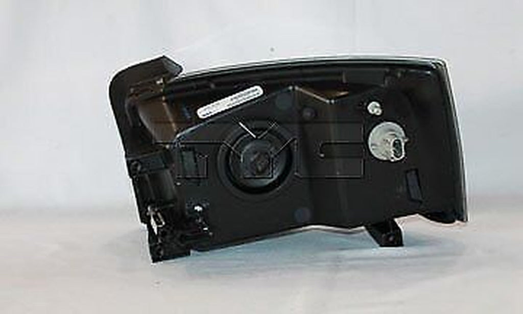 TYC Headlight Assembly for 05 Dakota 20-6587-00
