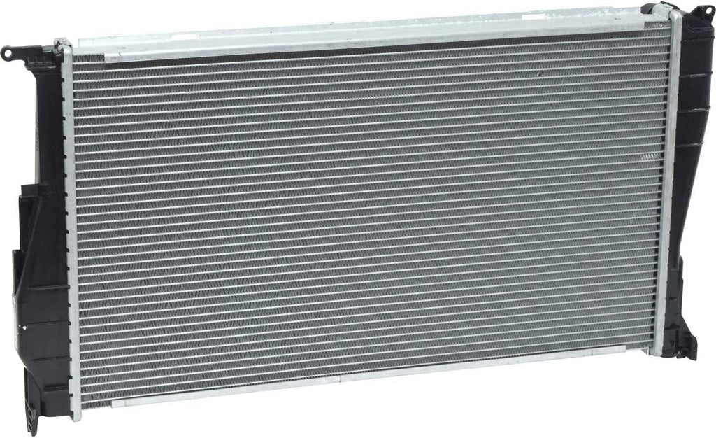 2284 BMW Replacement Radiator