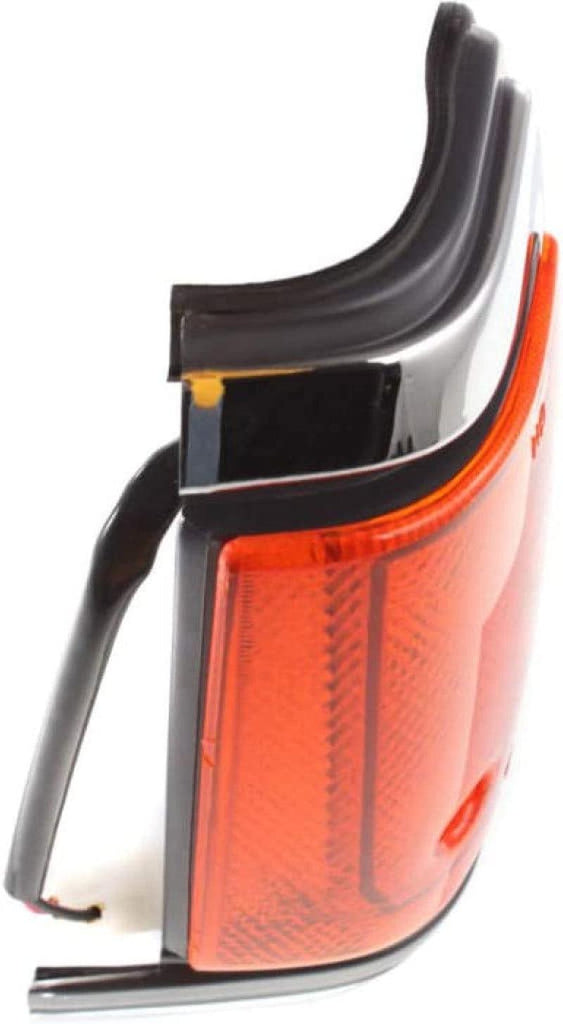 For Nissan Pickup Corner Light 1983 84 85 1986 Driver & Passenger Side Pair/Set | 4 Wheel Drive | Amber Lens | W/Chrome Trim | NI2550102 + NI2551102 | 2618010W00 + 2618510W00