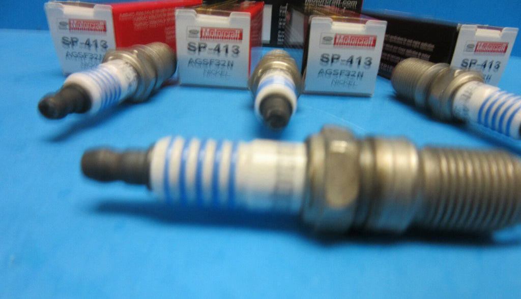 Set of 8 Spark Plugs Genuine FORD MOTORCRAFT SP413 OEM # AGSF32N V8 Nickle