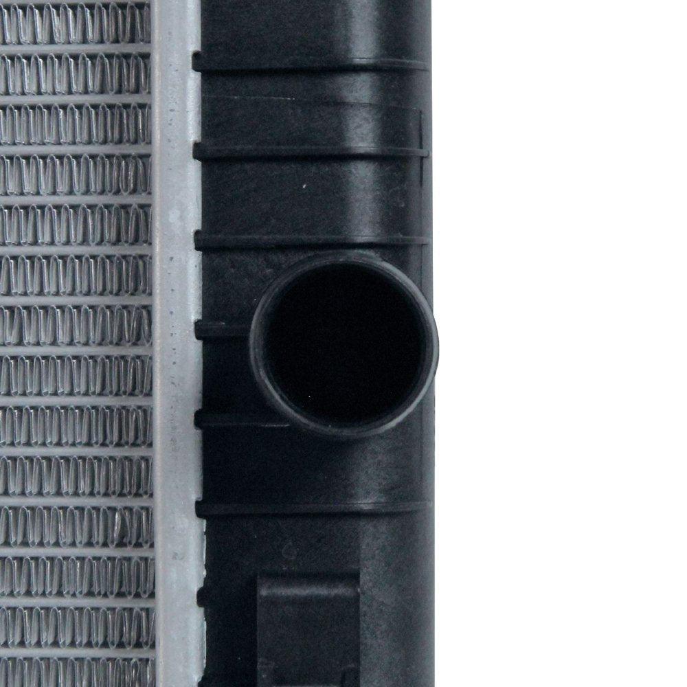 2039 for Oldsmobile/Chevrolet 1-Row Plastic Aluminum Replacement Radiator Fits 2001 Chevrolet Cavalier