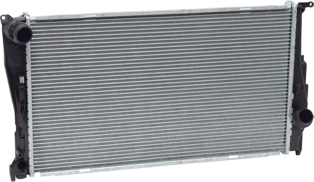 2284 BMW Replacement Radiator