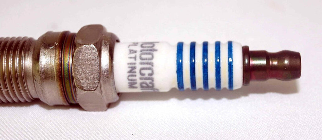 Set of 6 Genuine OEM Motorcraft SP520AX Spark Plug Ford CYFS12F5AX SP550A