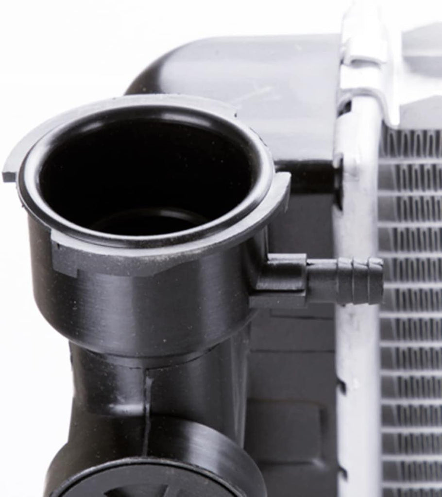 2262 Radiator Compatible with 1999-2004 Jeep Grand Cherokee