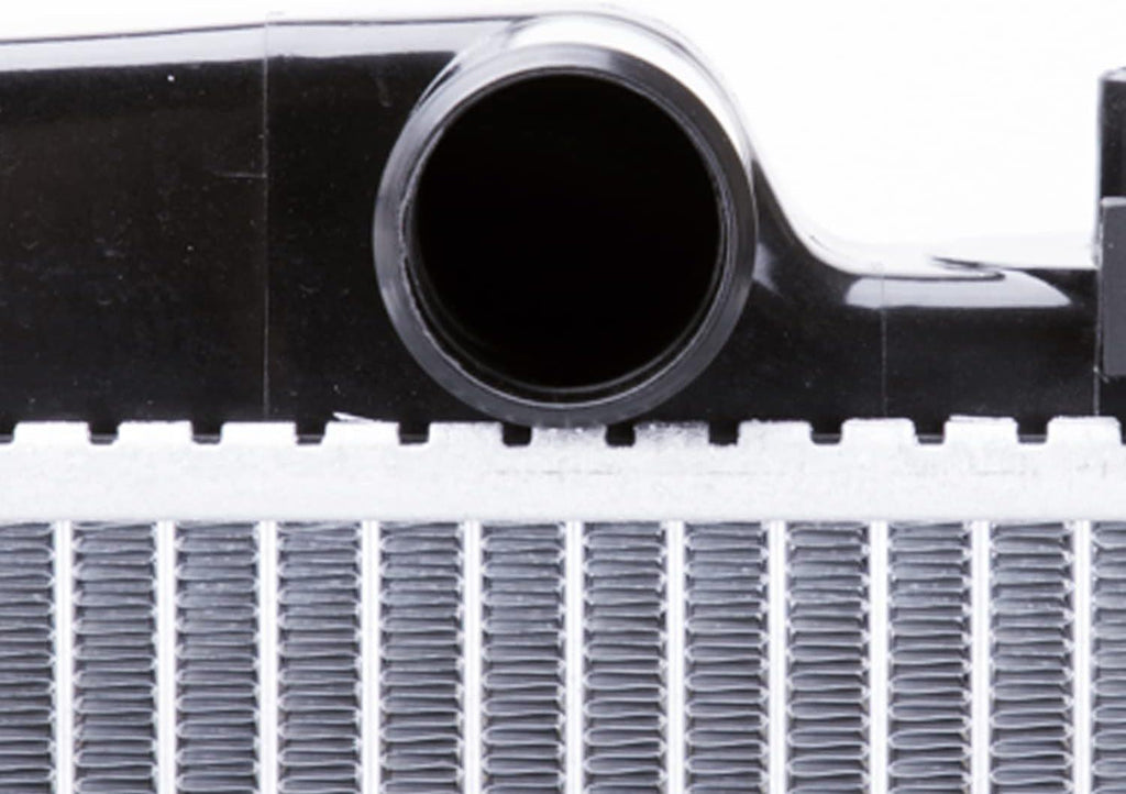 2427 Radiator Compatible with 1998-2003 Toyota Sienna