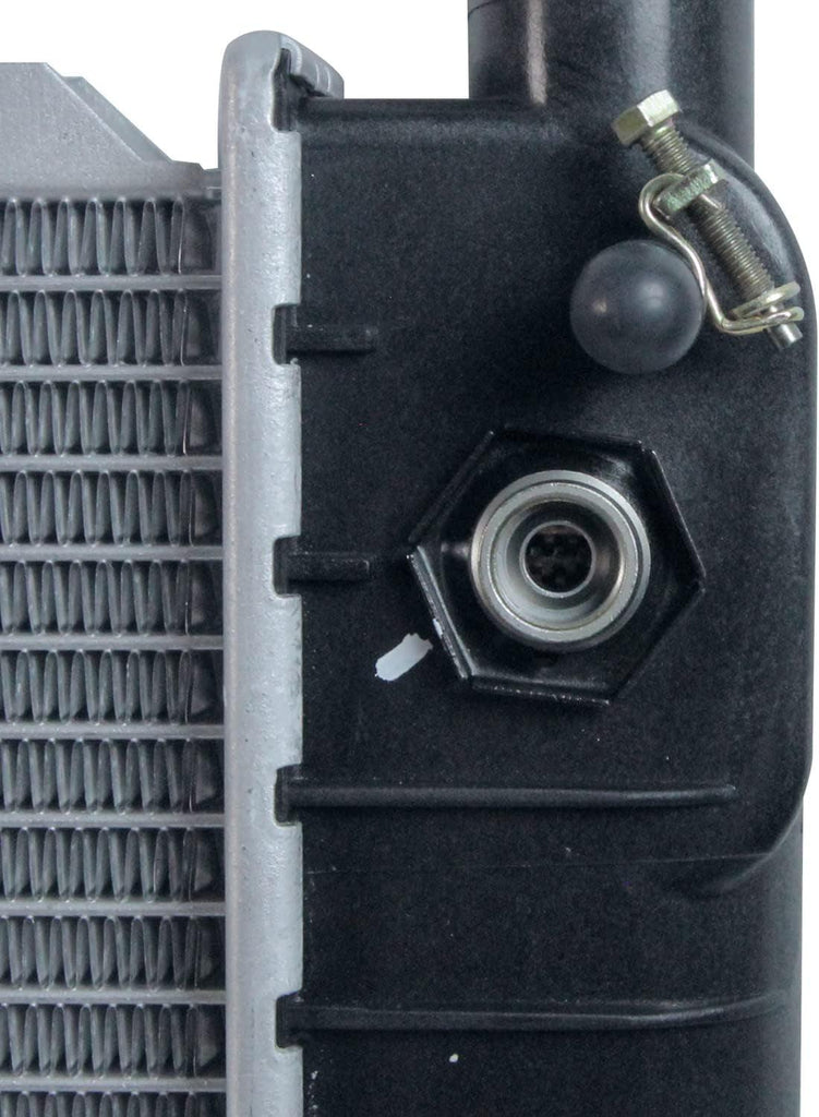 2716 Compatible with CHEVROLET Express 1-Row Plastic Aluminum Replacement Radiator