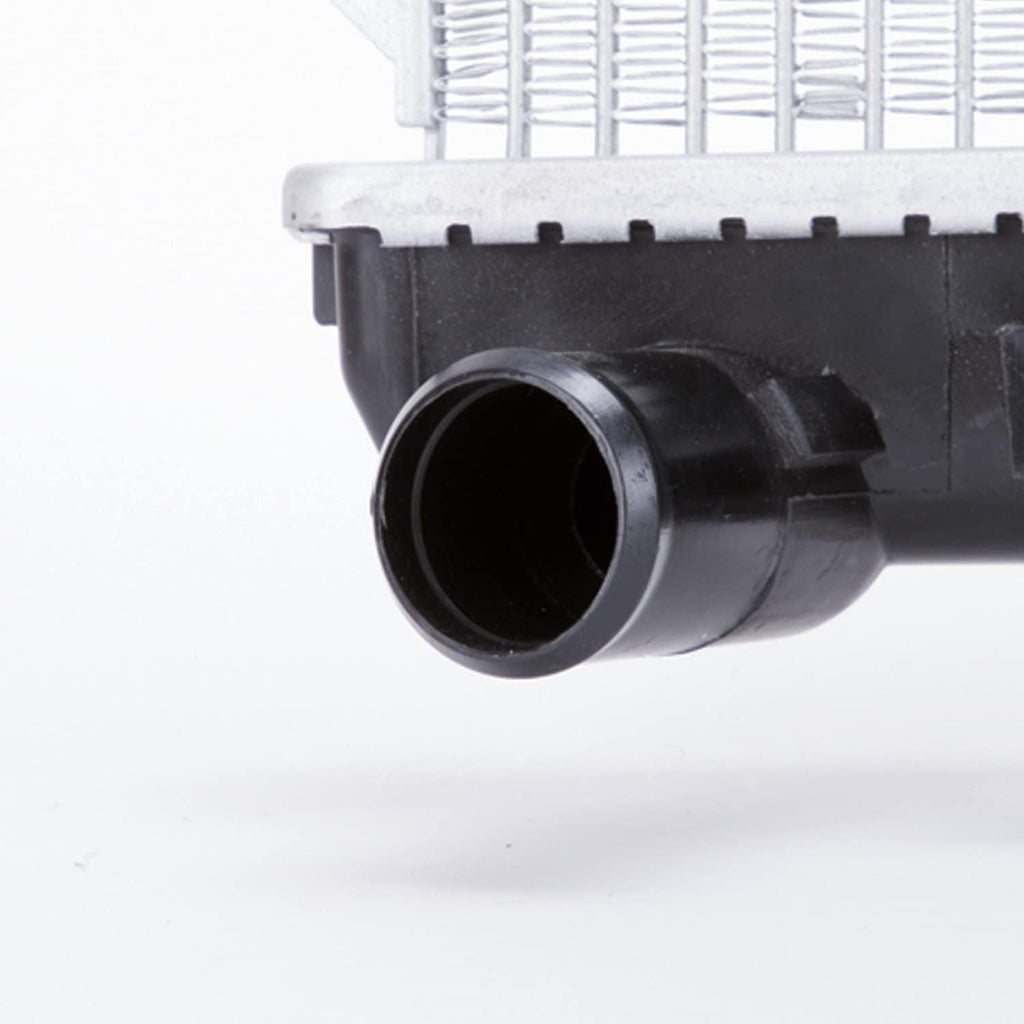 2338 Replacement Radiator for Hyundai Accent