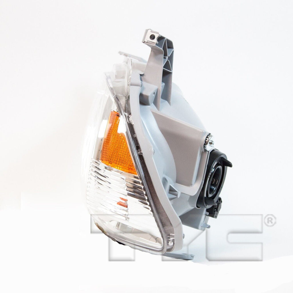 TYC Headlight Assembly for 05-11 Tacoma 20-6577-00-9