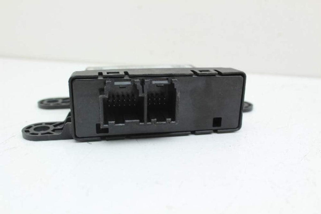10-15 Camaro 20925650 Driver Park Assist Unit Module