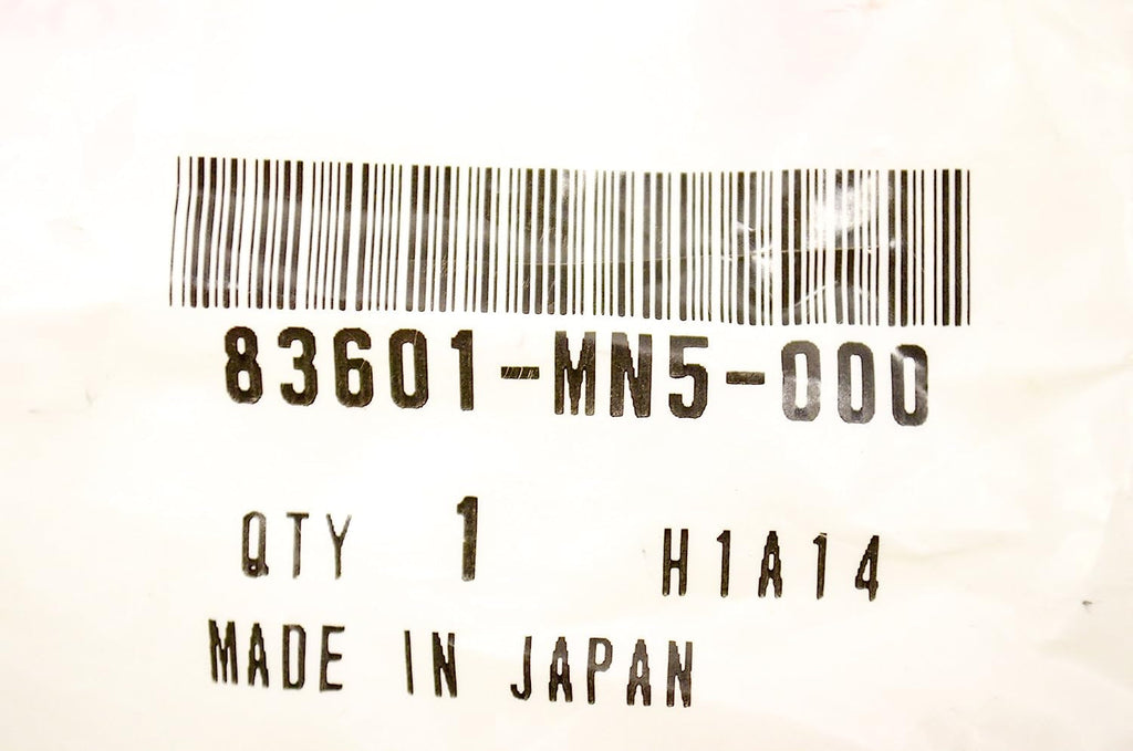 83601-MN5-000 GROMMET, SIDE COVER QTY 1