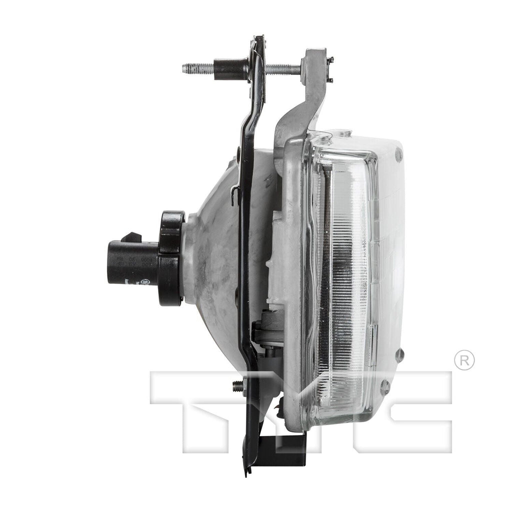 TYC Headlight Assembly for Nissan 20-1584-00