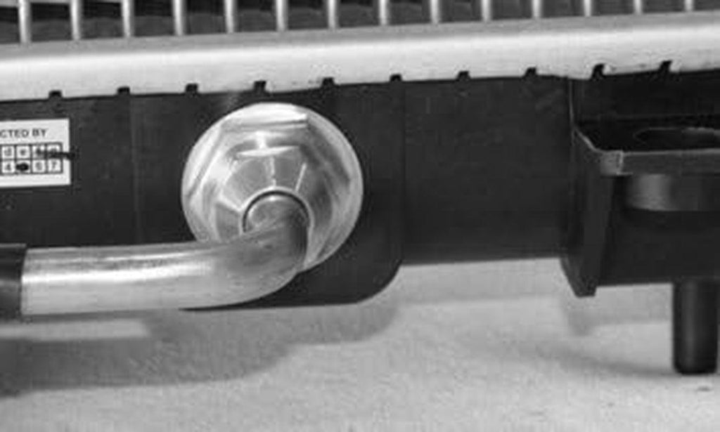 2812 Radiator Compatible with 2004-2005 Subaru Forester