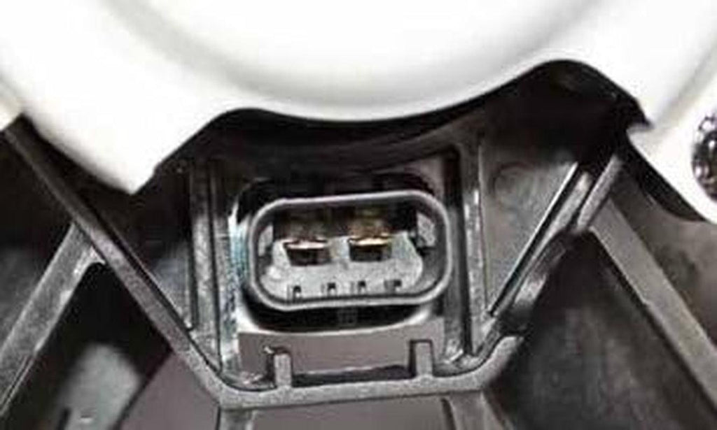 621360 Cooling Fan Assembly Compatible with 2004-2005 Chevrolet Impala , Black