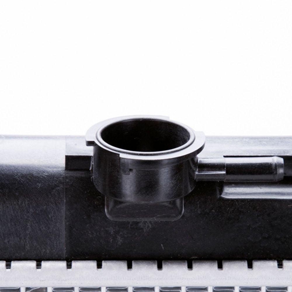 TYC 2807 Radiator Fits 2000 Saturn SC1