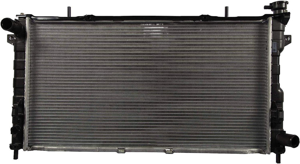 3110: Radiator Dodge Caravan 2.4L 2003-2001; Chrysler Voyager 2.4L 2003-2001